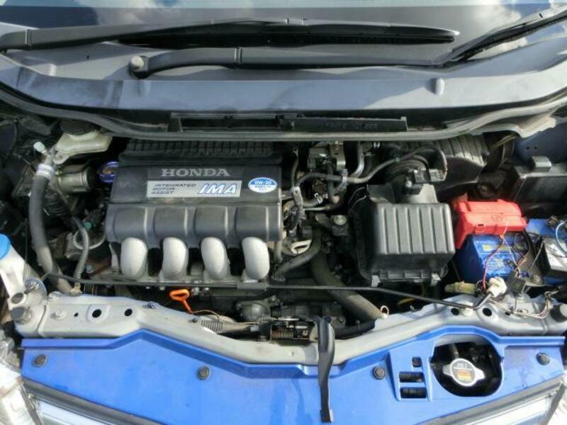 FIT HYBRID