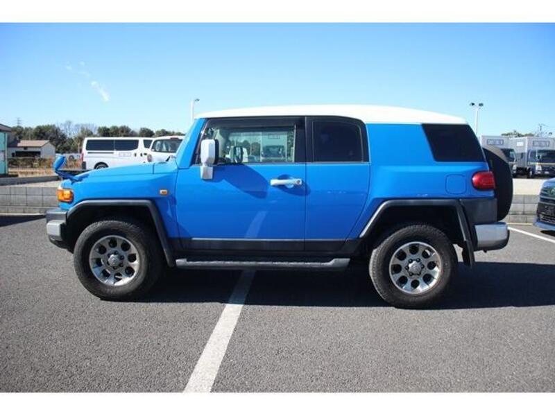 FJ CRUISER