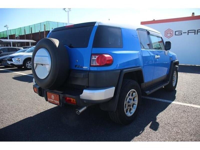 FJ CRUISER