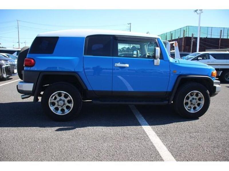 FJ CRUISER