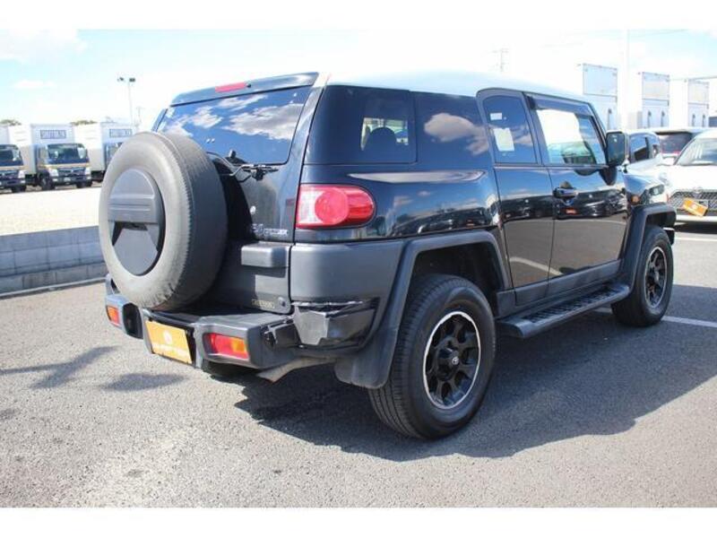 FJ CRUISER