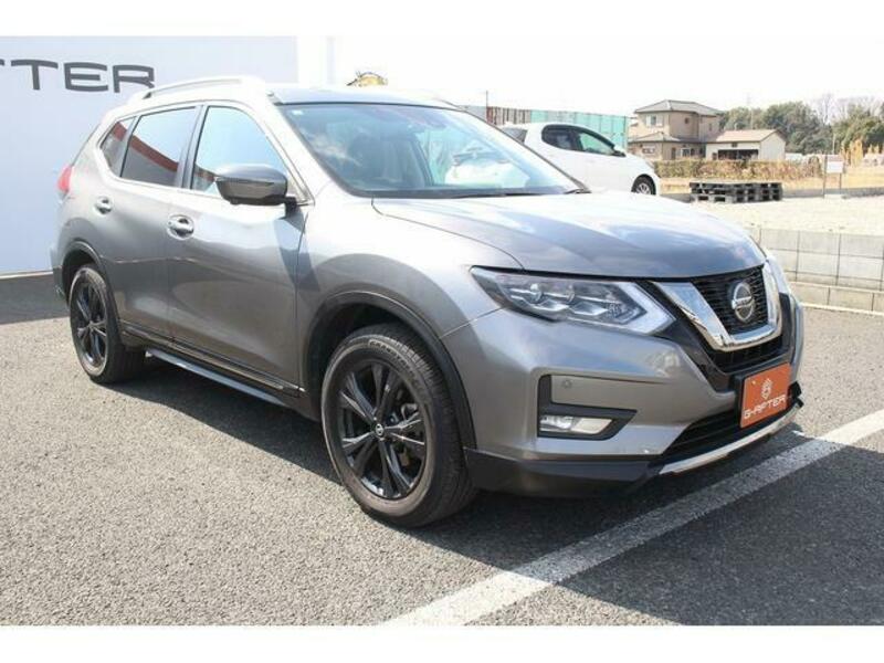 X-TRAIL