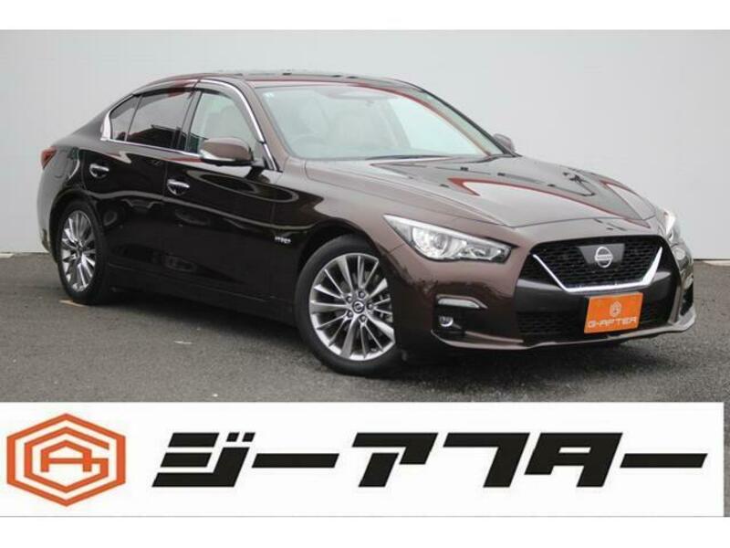 NISSAN SKYLINE