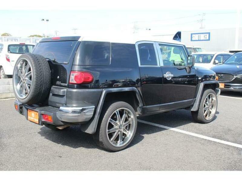 FJ CRUISER