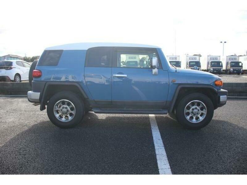 FJ CRUISER