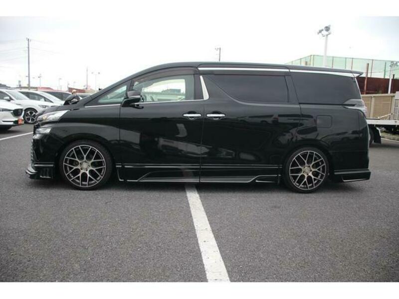 VELLFIRE