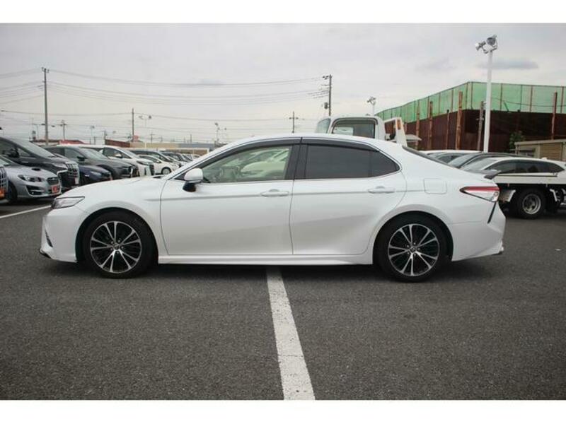 CAMRY