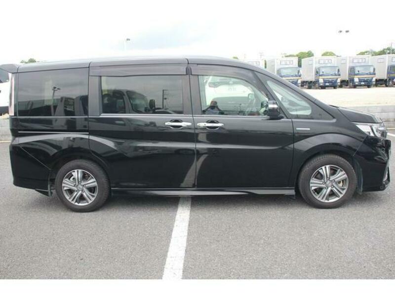 STEPWAGON SPADA