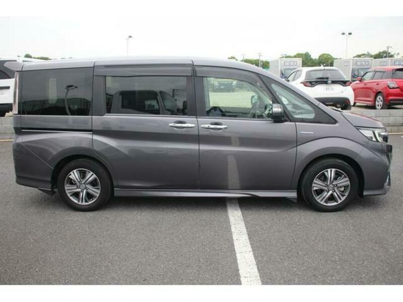STEPWAGON SPADA