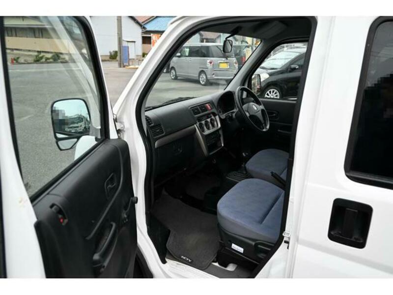 ACTY VAN