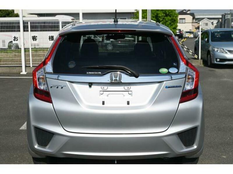 FIT HYBRID