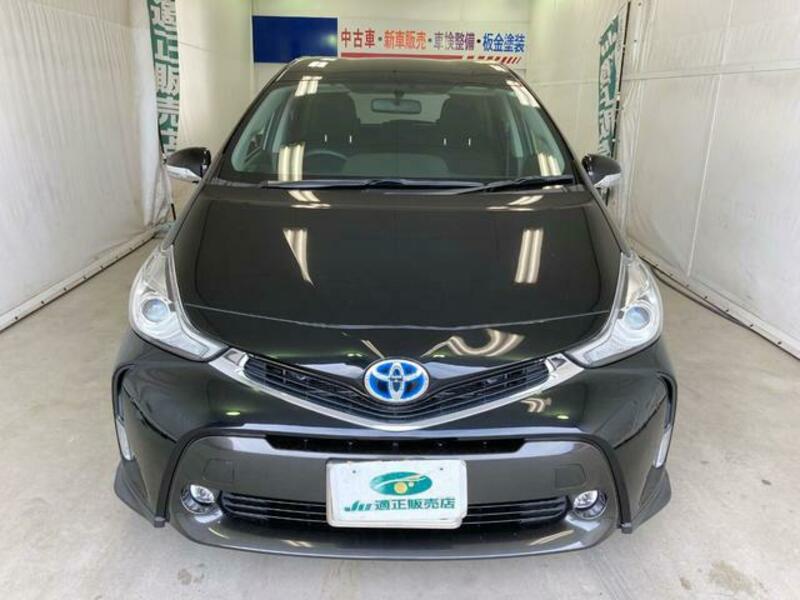 PRIUS ALPHA