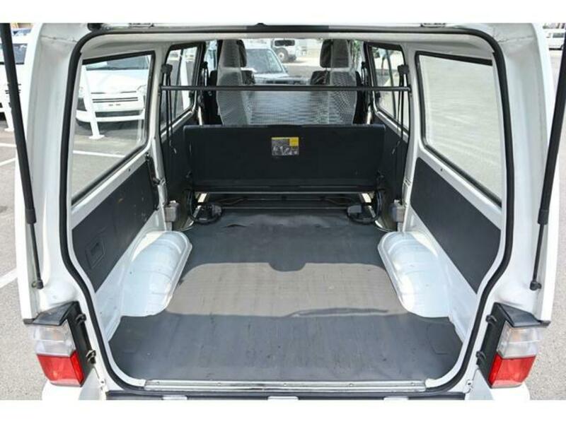 BONGO VAN