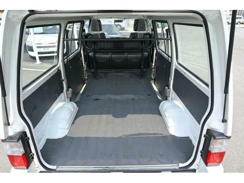 BONGO VAN