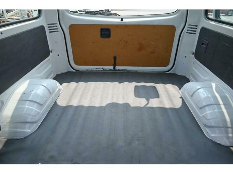 BONGO VAN