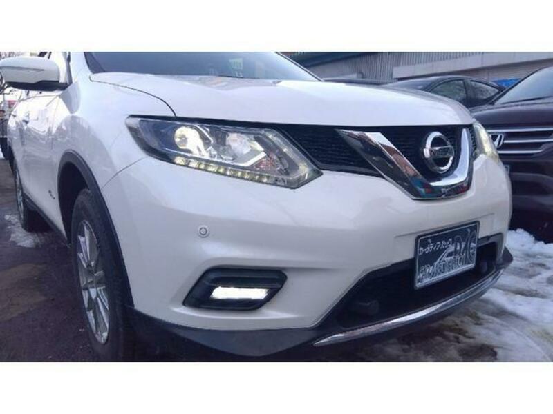 X-TRAIL