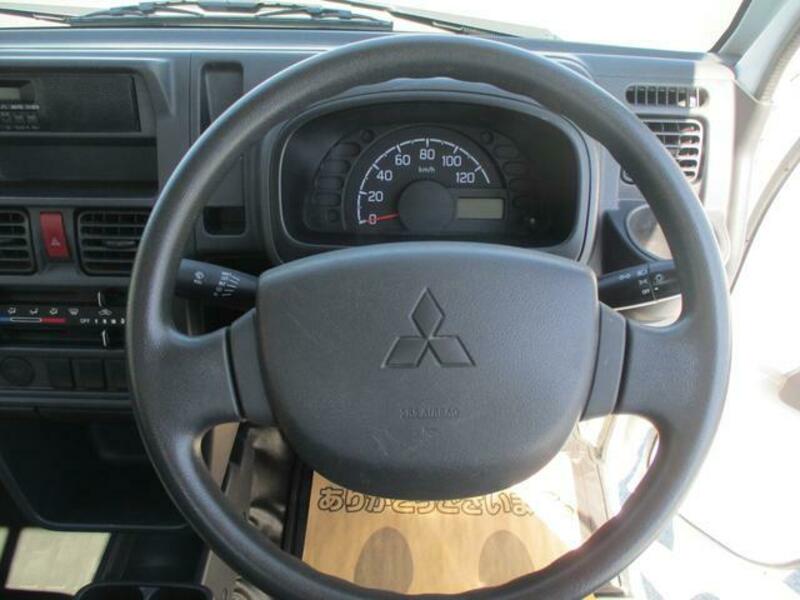 MINICAB TRUCK