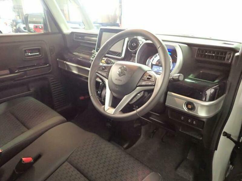 SPACIA CUSTOM