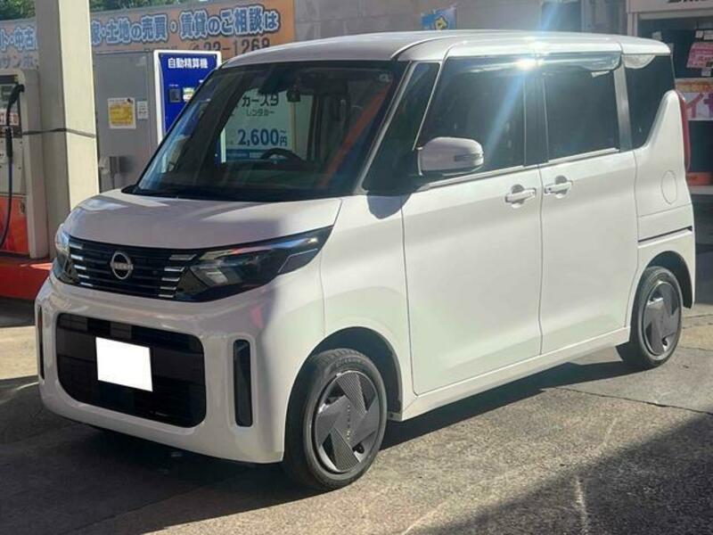 NISSAN ROOX