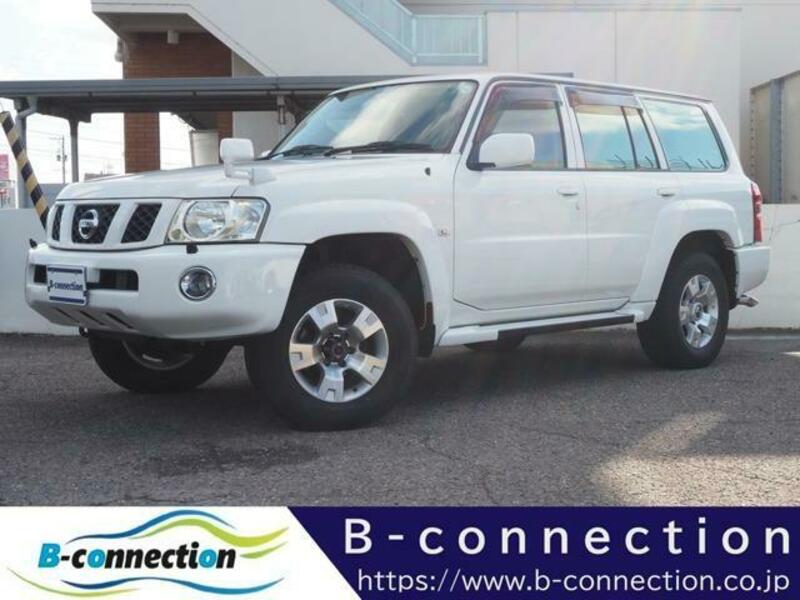 NISSAN SAFARI