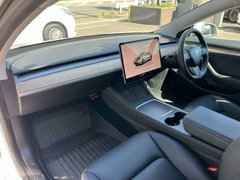 MODEL 3