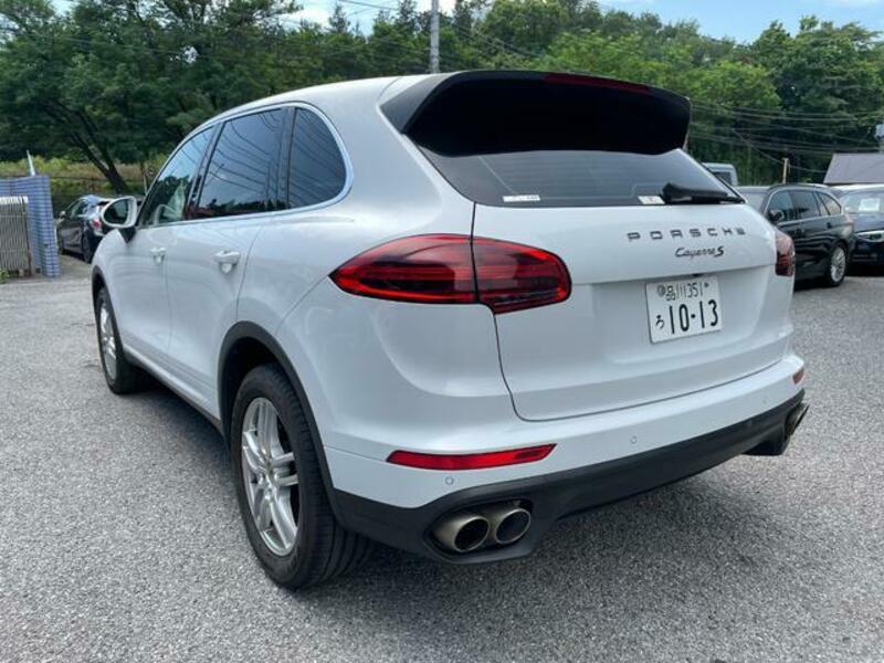CAYENNE