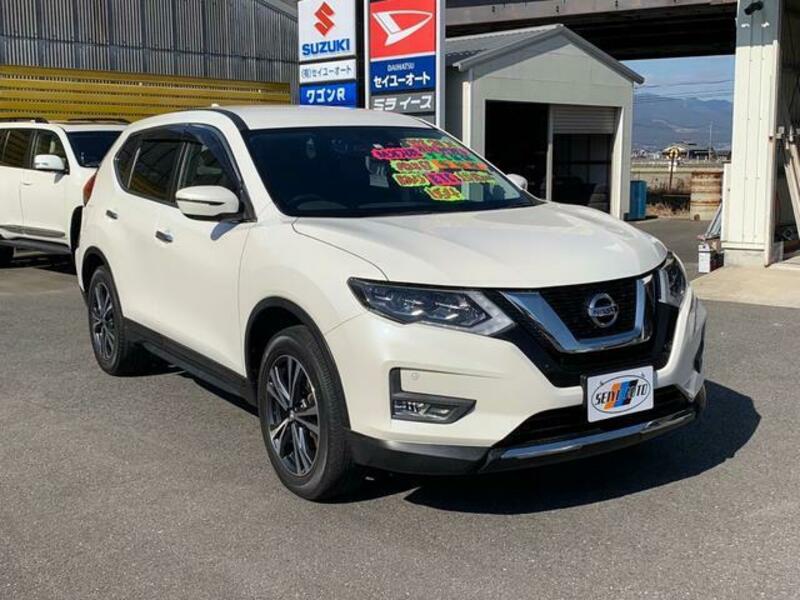 X-TRAIL