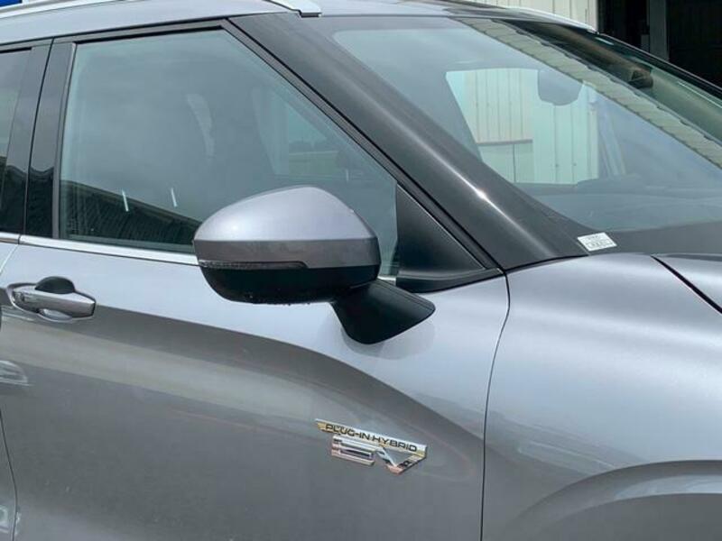OUTLANDER PHEV