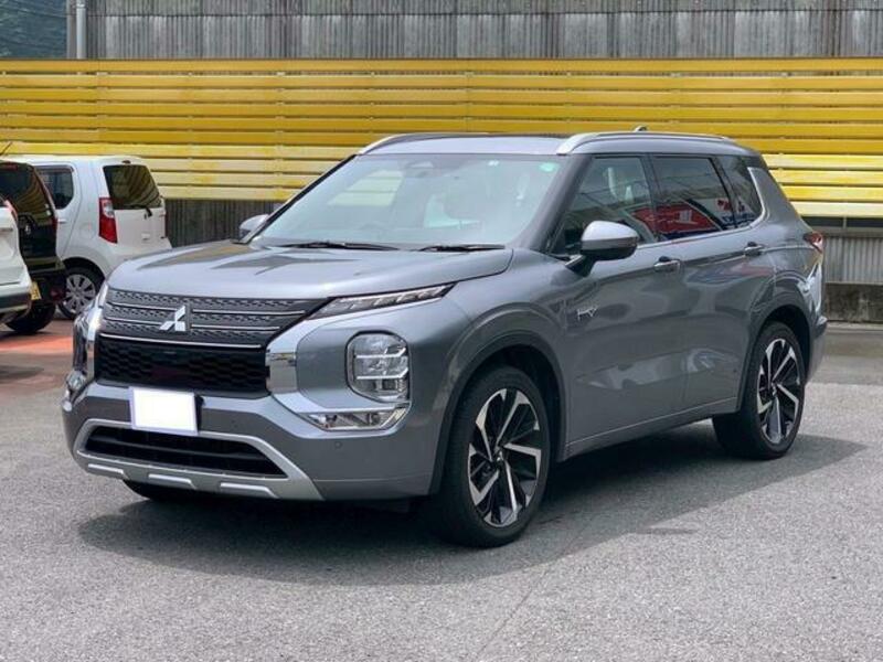 MITSUBISHI OUTLANDER PHEV