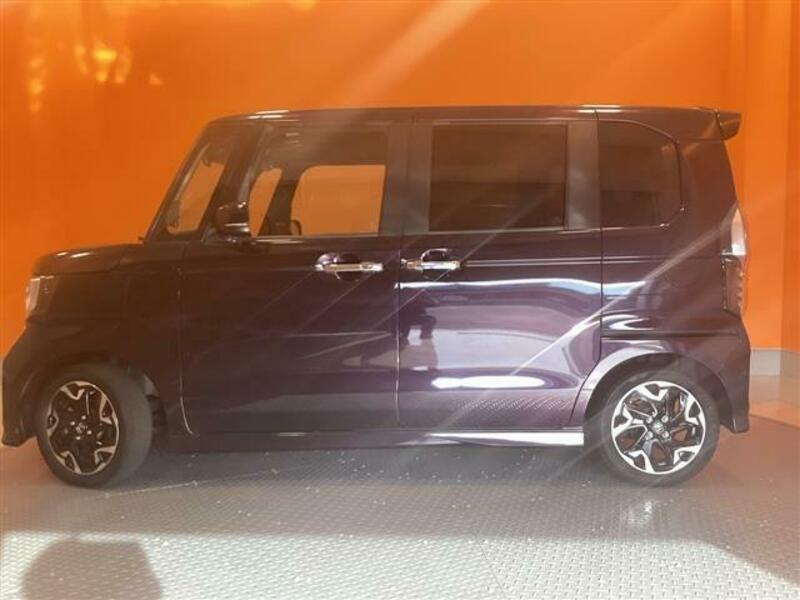N BOX CUSTOM