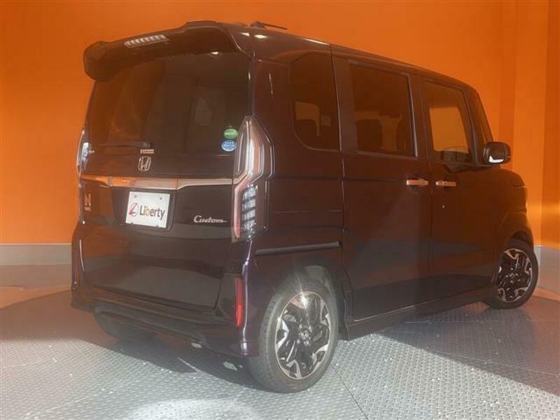 N BOX CUSTOM