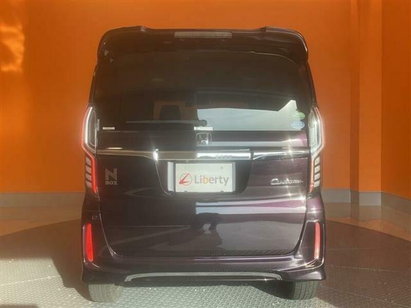 N BOX CUSTOM
