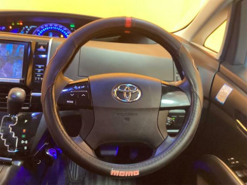 ESTIMA HYBRID