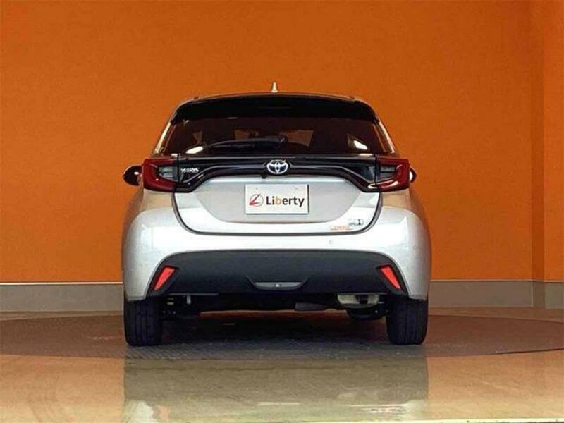 YARIS