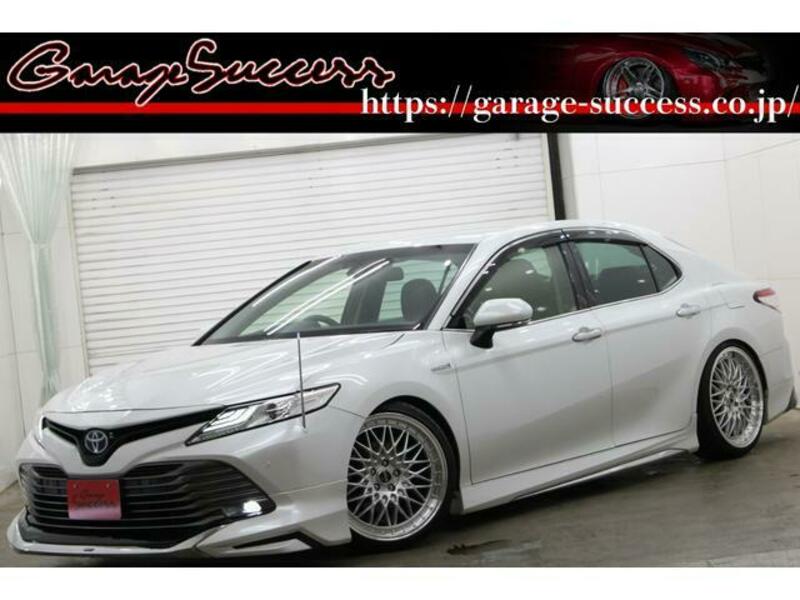 TOYOTA CAMRY