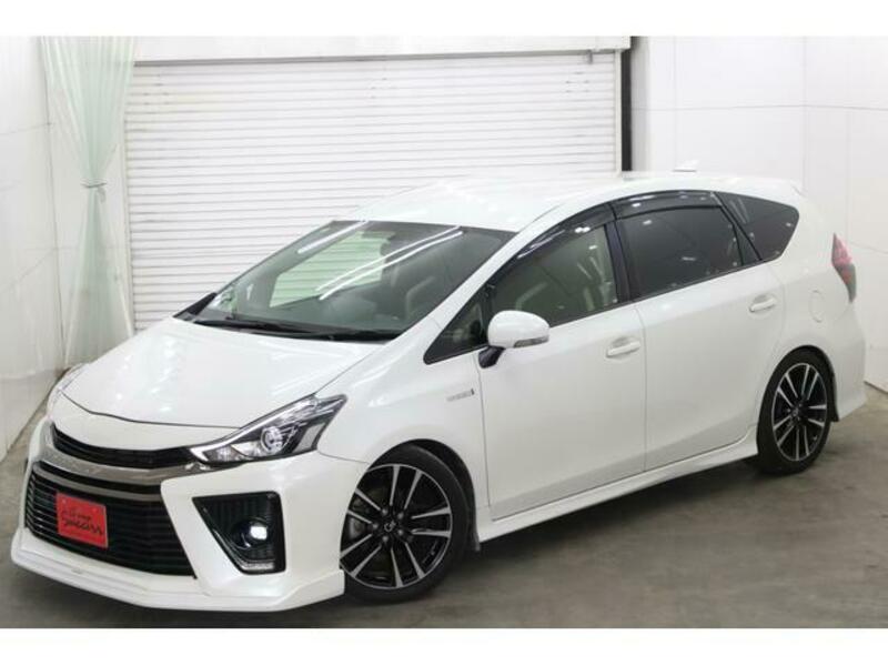 PRIUS ALPHA