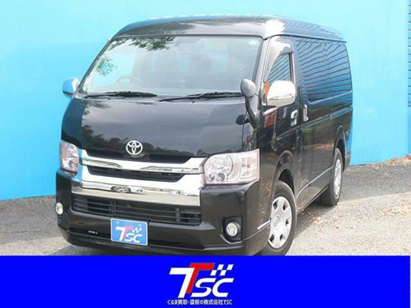 TOYOTA HIACE WAGON