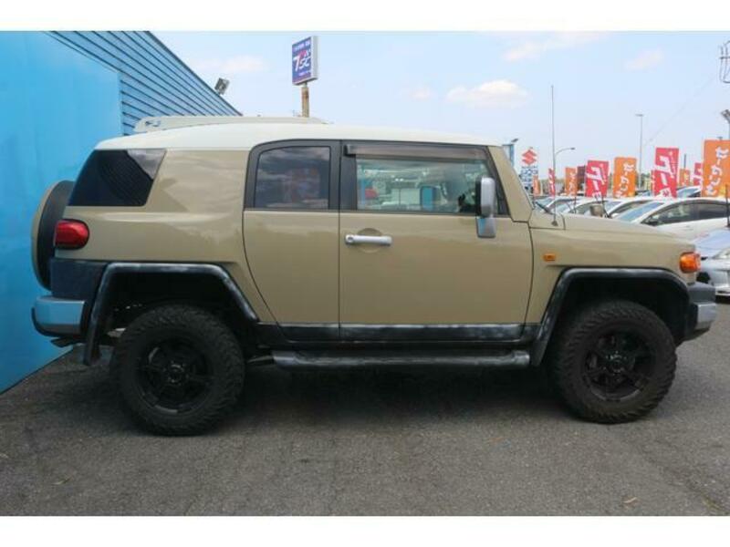 FJ CRUISER