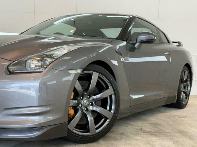 GT-R