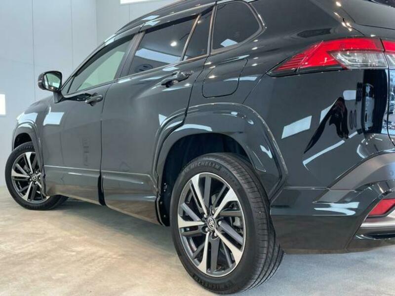 COROLLA CROSS
