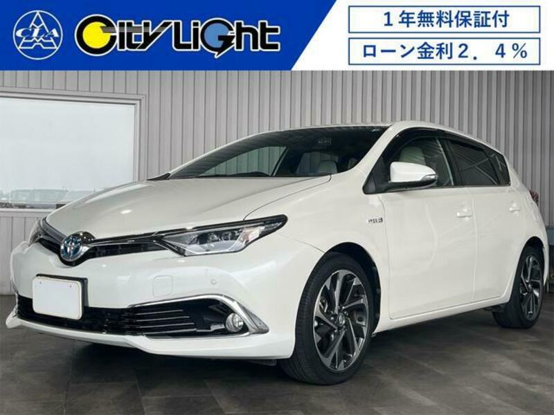 TOYOTA AURIS