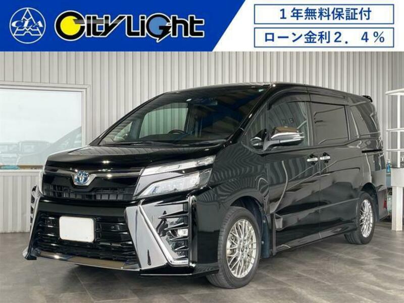 TOYOTA VOXY