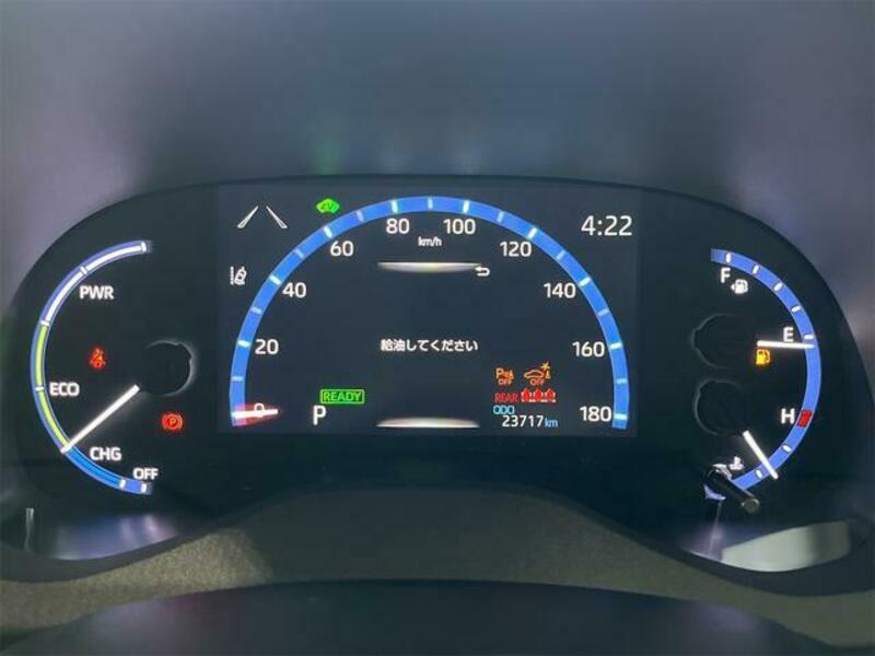 YARIS CROSS