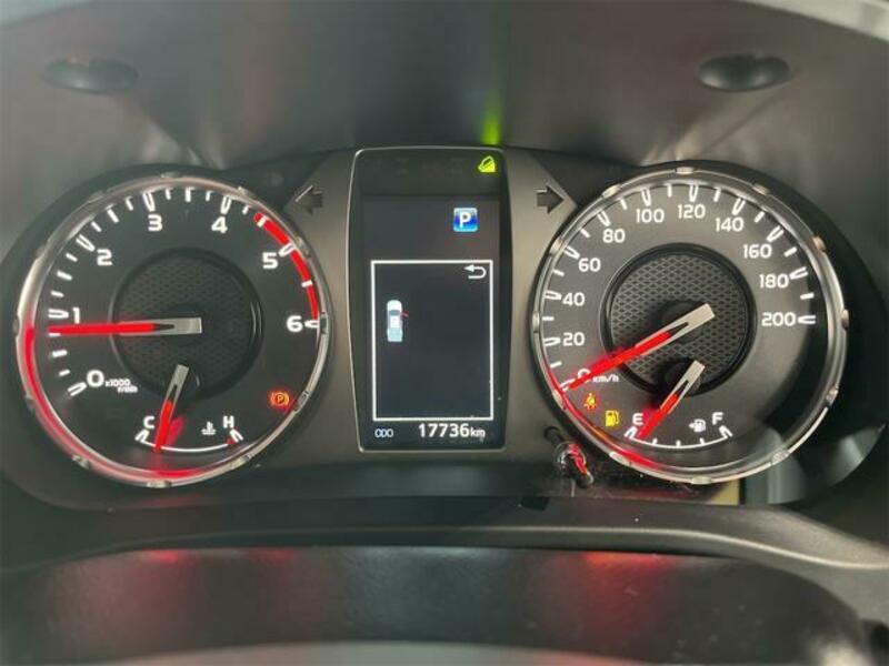HILUX
