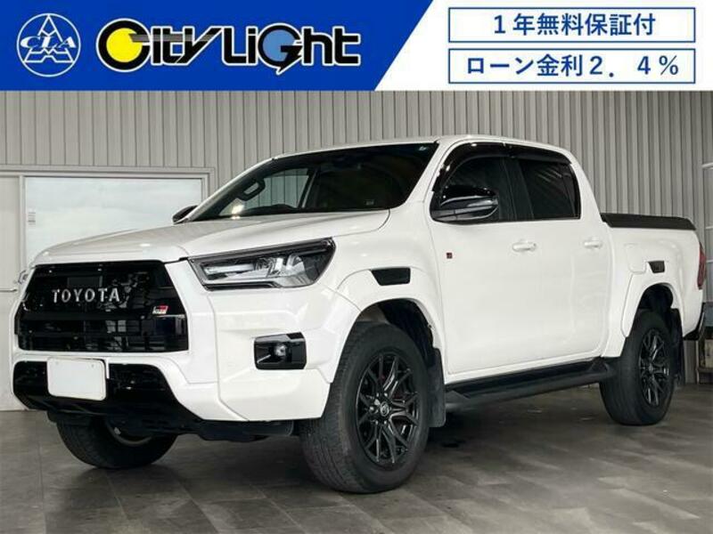 TOYOTA HILUX