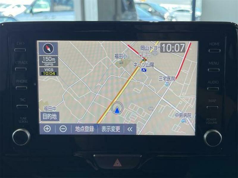 YARIS CROSS