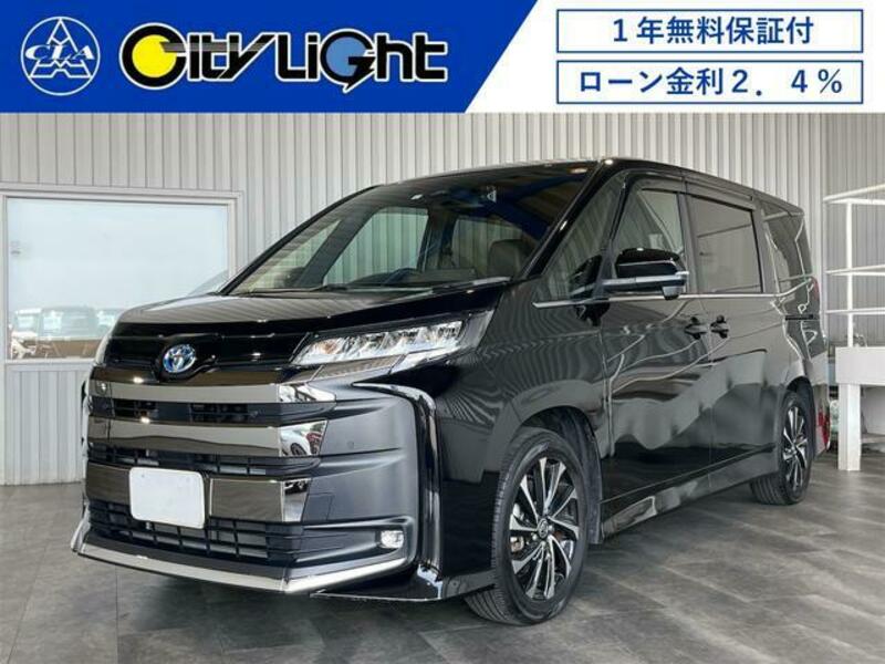 TOYOTA NOAH