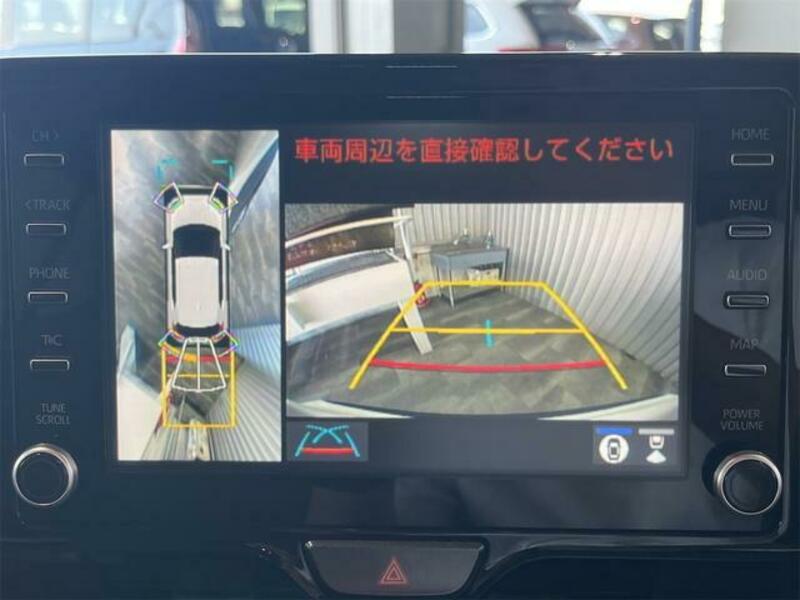 YARIS CROSS