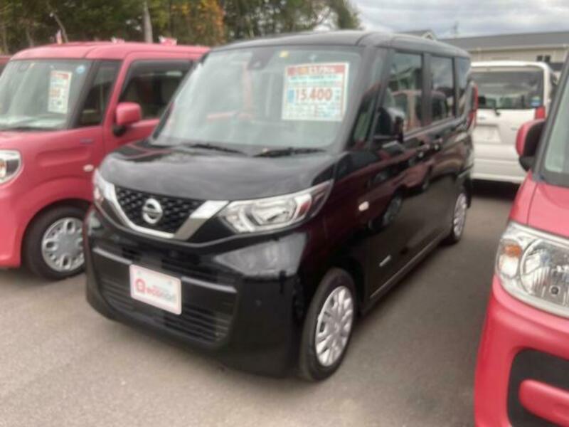 NISSAN ROOX