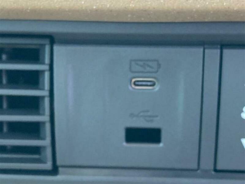 N BOX